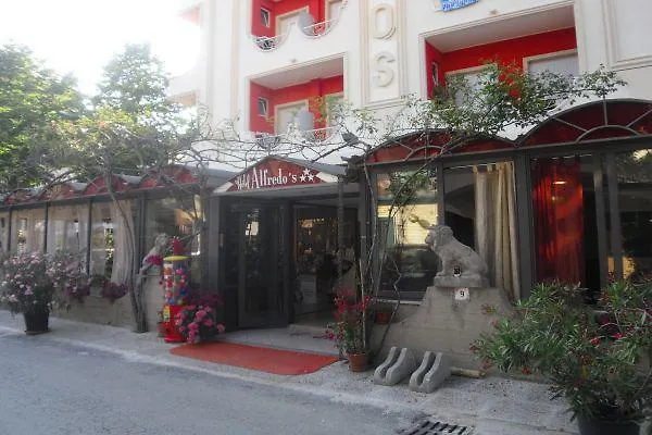 Hotel Alfredo'S リミニ