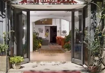 Hotel Alfredo'S リミニ